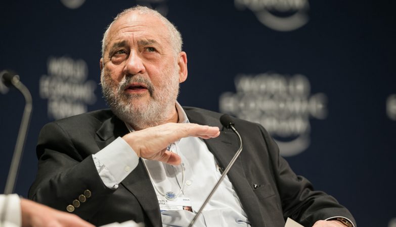 Joseph Stiglitz, Nobel da Economia de 2001, no World Economic Forum em Davos, 2009.