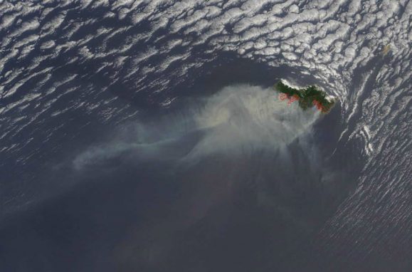 Imagens da NASA mostram o fumo dos incêndios na Madeira