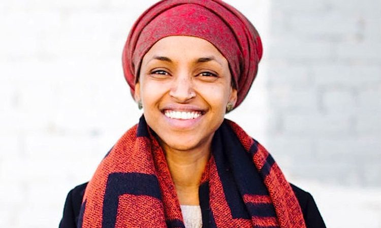 Ilhan Omar, a primeira mulher de origem somali a ser eleita deputada estadual nos Estados Unidos