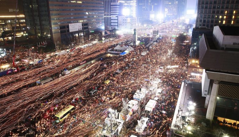 Protestos em Seul pela demissão da presidente Park Geun-hye