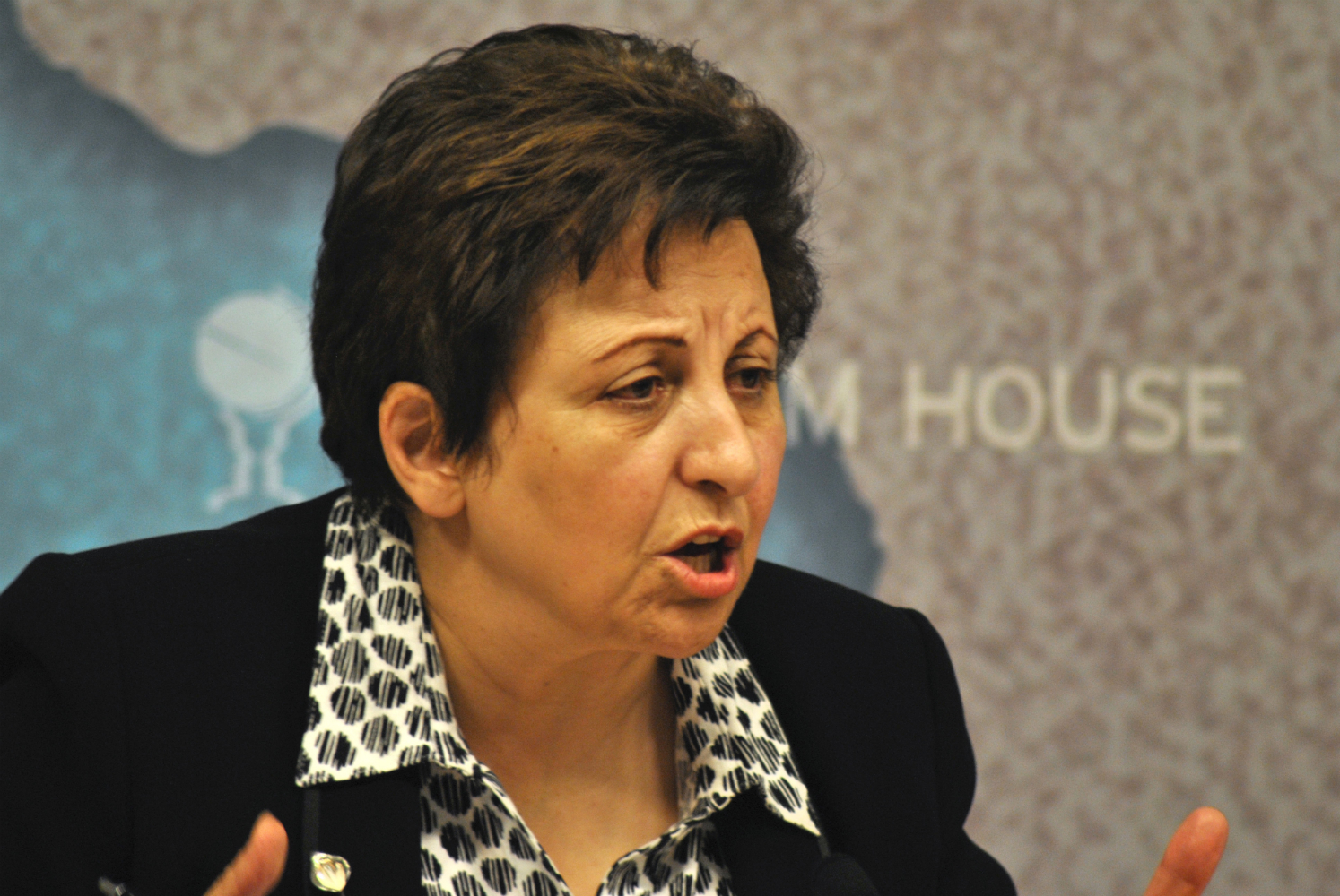 Shirin Ebadi, Nobel da Paz em 2003  (foto: Chatham House / Wikimedia)