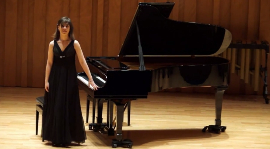 A pianista Laia Martín, acusada de poluição sonora (foto: pirinenc1 / Youtube)