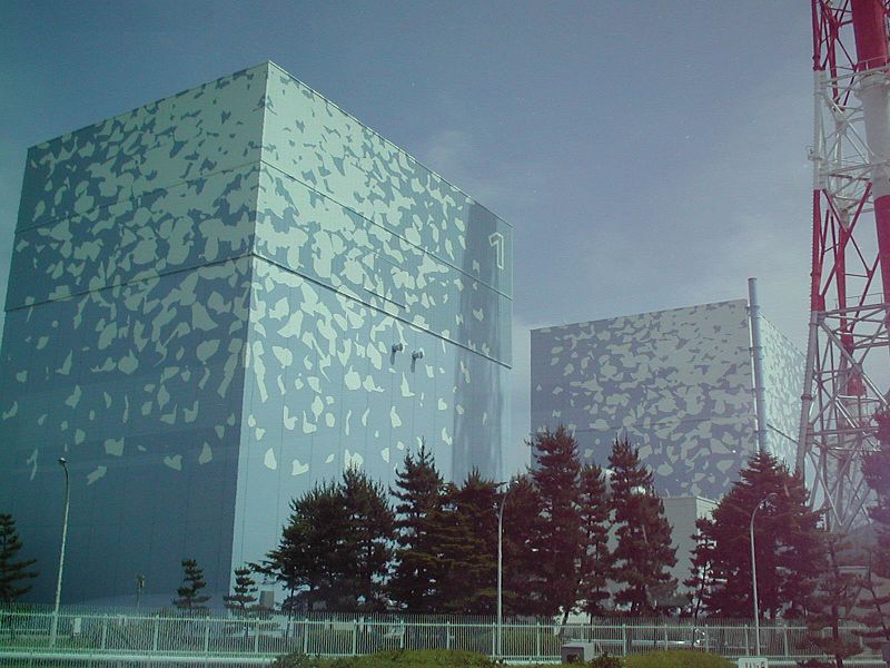 Central Nuclear de Fukushima, no Japão (foto: kawamoto takuo / wikimedia)