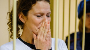 Ana Paula Maciel, jornalista brasileira, presa na Rússia com os "30 do Ártico"