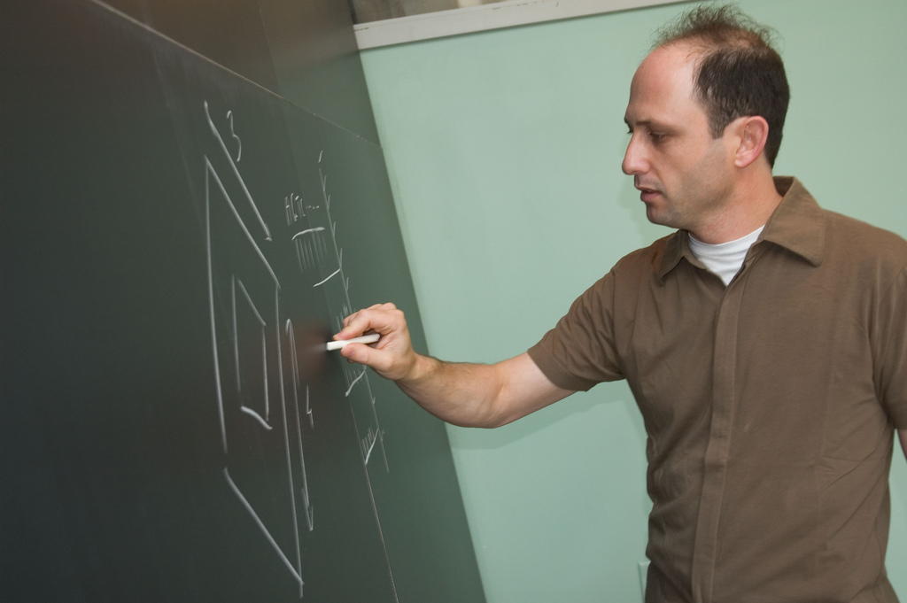 Noam Shonrom, director do Laboratório de Sequenciação do Genoma da Universidade de Tel Aviv