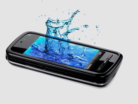 Novo produto ajuda a "secar" o telemóvel com a ajuda de líquidos