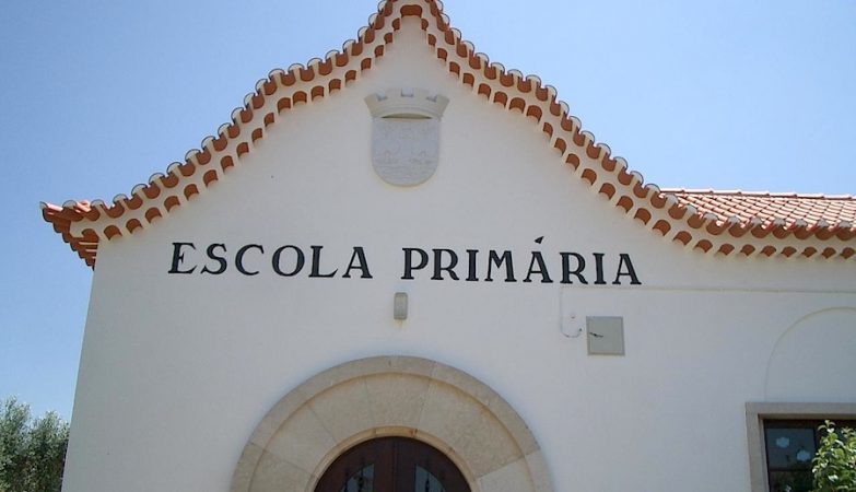 Escola primária em Santa Clara a Velha, no Alentejo