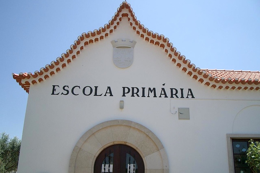 Escola primária em Santa Clara a Velha, no Alentejo