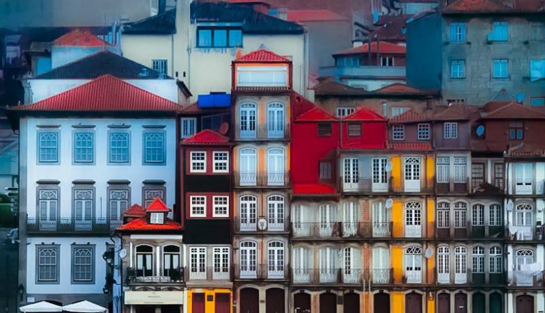 As cores da Ribeira, no Porto