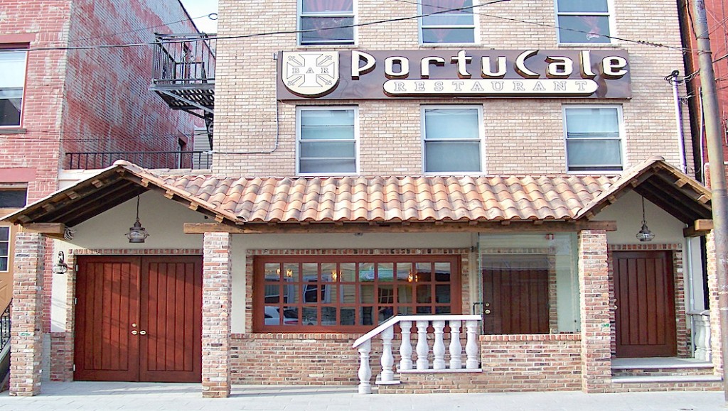 Fachada do restaurante português Portucale, em Newark-