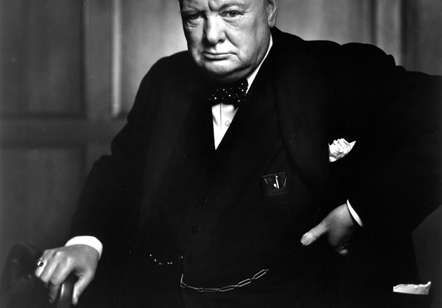 O carismático Winston Churchill poderá ter sofrido de Síndrome de Napoleão