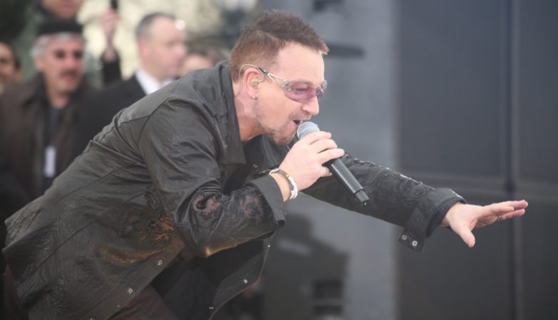 Bono Vox, líder da super-banda U2