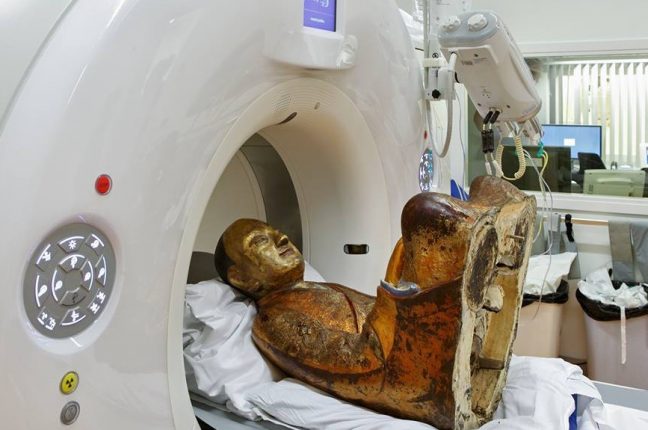 A estátua de Buda foi submetida a uma tomografia computorizada