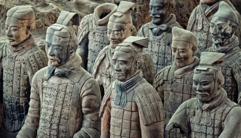 O famoso exército de Terracota de Qin Shi Huang tinha uma arma secreta: uma besta com um alcance de 800m