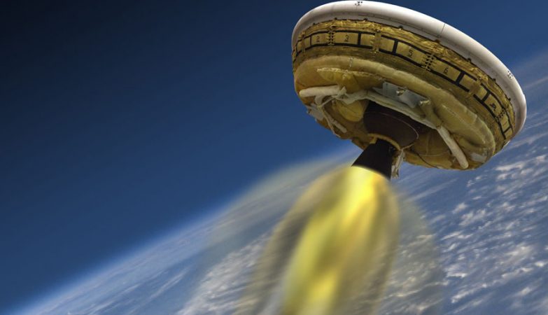 O disco voador da NASA para aterragem em Marte
