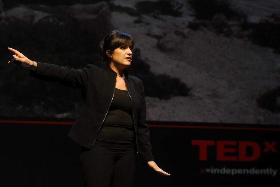 Elena Panariti no TEDx Atenas 2010