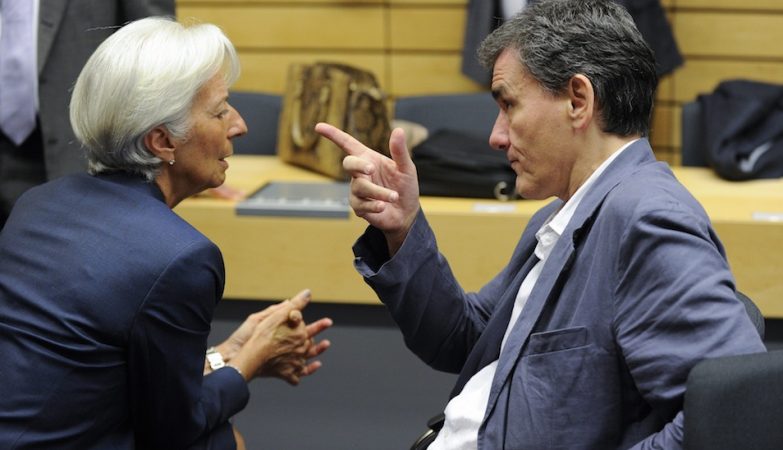 A directora-geral do FMI, Christine Lagarde, com o ministro das Finanças da Grécia, Euclid Tsakalotos