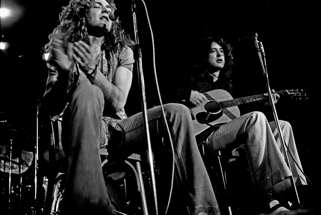 Robert Plant e Jimmy Page, dos Led Zeppelin