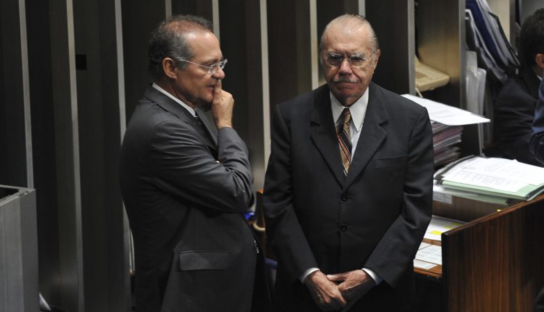 O presidente do Senado brasileiro, Renan Calheiros, e o ex-Presidente José Sarney