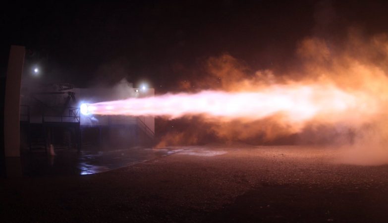 SpaceX realiza primeiro teste do foguete que vai levar o Homem a Marte