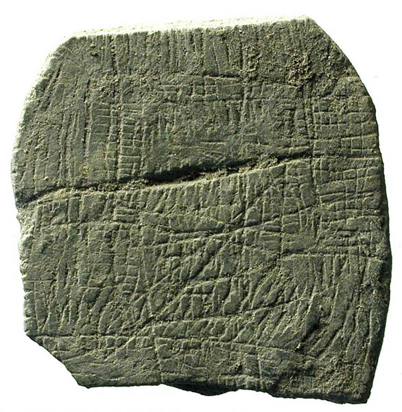 "Pedra Solar" com 5000 anos descoberta em Vasagard, Dinamarca. 