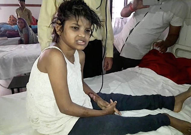 Menina Mogli de 8 anos foi resgatada da selva na Índia