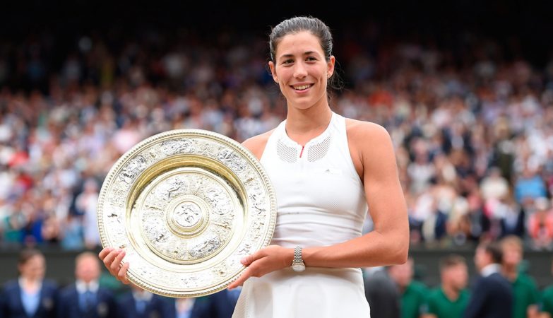 Garbiñe Muguruza é a segunda jogadora espanhola a vencer em Wimbledon depois de Conchita Martínez