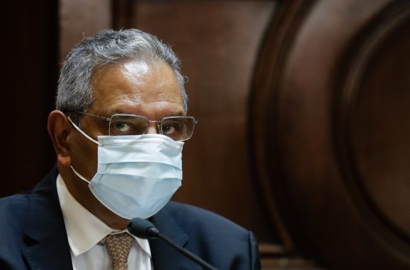 O ministro do Planeamento, Nelson de Souza