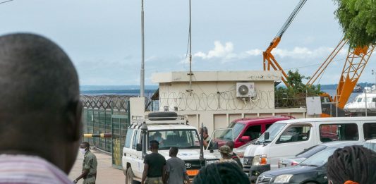 Deslocados dos ataques a Palma, Moçambique