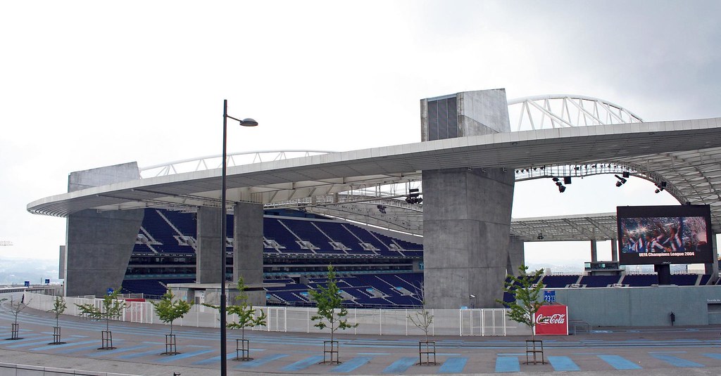 Estádio do Dragão vai receber final da Liga dos Campeões - ZAP