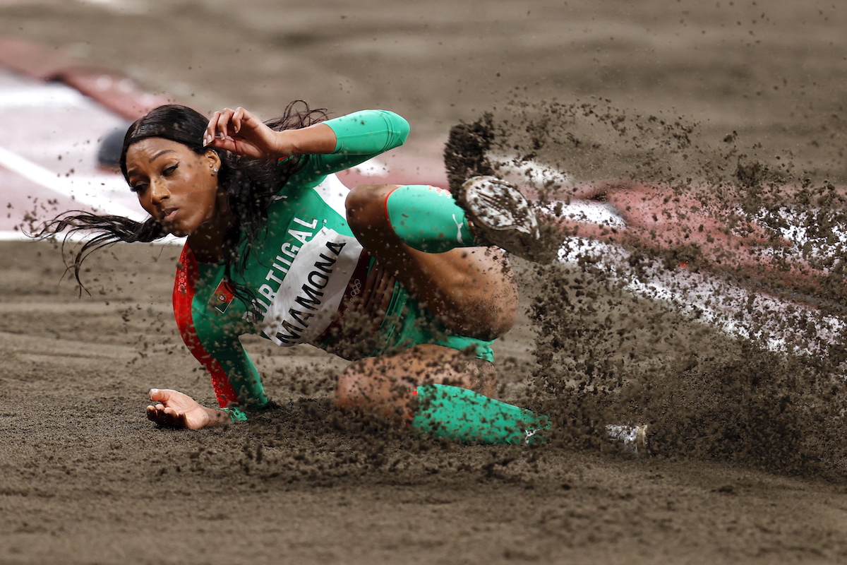 Patrícia Mamona conquista medalha de prata no triplo salto ...