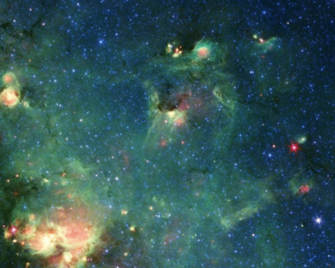 Imagem de uma nebulosa capturada pelo Telescópio Espacial Spitzer