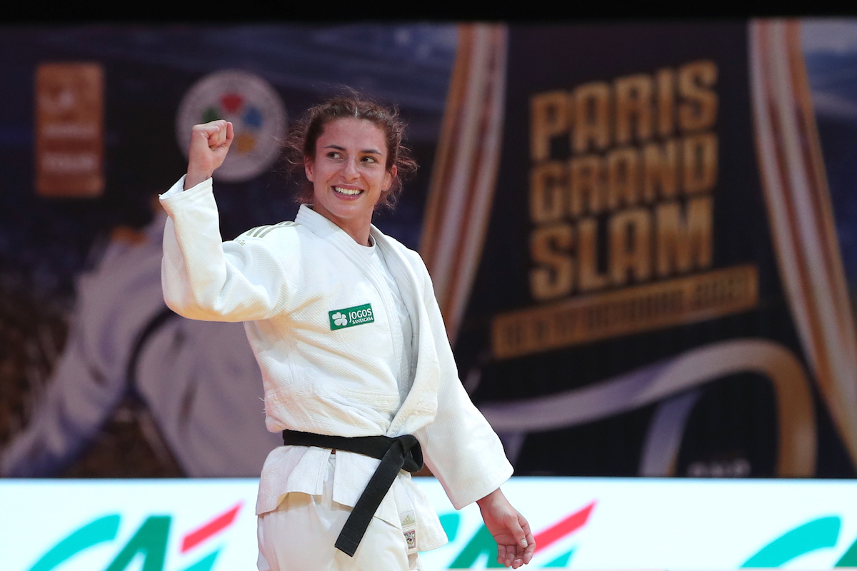 A judoca Bárbara Timo