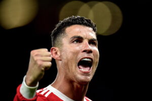 O internacional português Cristiano Ronaldo a festejar um golo.
