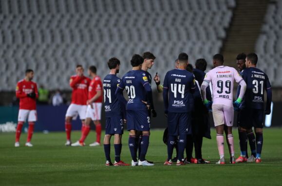 Jogadores do Belenenses SAD no jogo frente ao Benfica