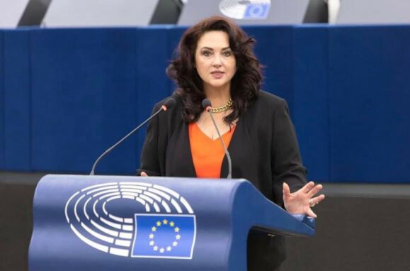 Helena Dalli, Comissão Europeia