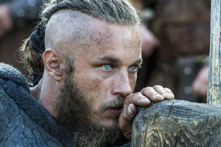 Ragnar, a personagem principal da série "Vikings".