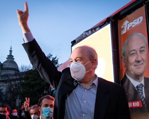 O presidente do PSD, Rui Rio, em campanha eleitoral em Braga