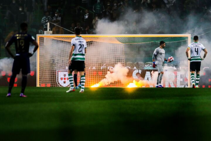 Sporting-FC Porto, tochas