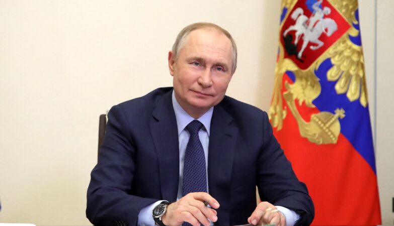 Putin condecora brigada acusada de atrocidades de Bucha