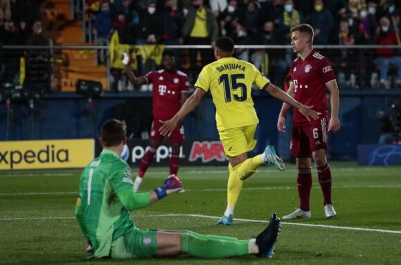 Arnaut Danjuma celebra o golo da vitória frente ao Bayern Munique.
