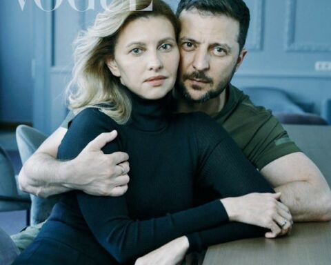 Volodymyr Zelenskyy e a primeira-dama da Ucrânia, Olena Zelenska, na revista Vogue.