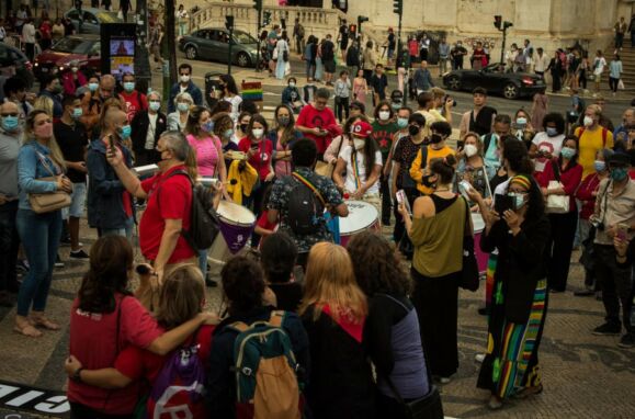 Imigrantes brasileiras em protesto