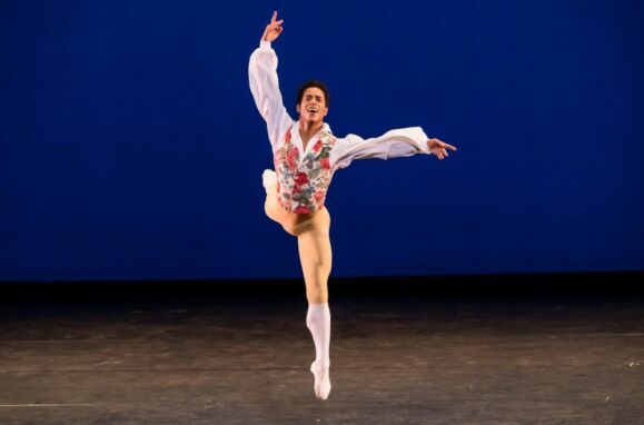 Bailarino português Marcelino Sambé