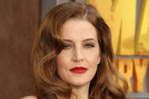 Rosto de Lisa Marie Presley, a filha de Elvis Presley