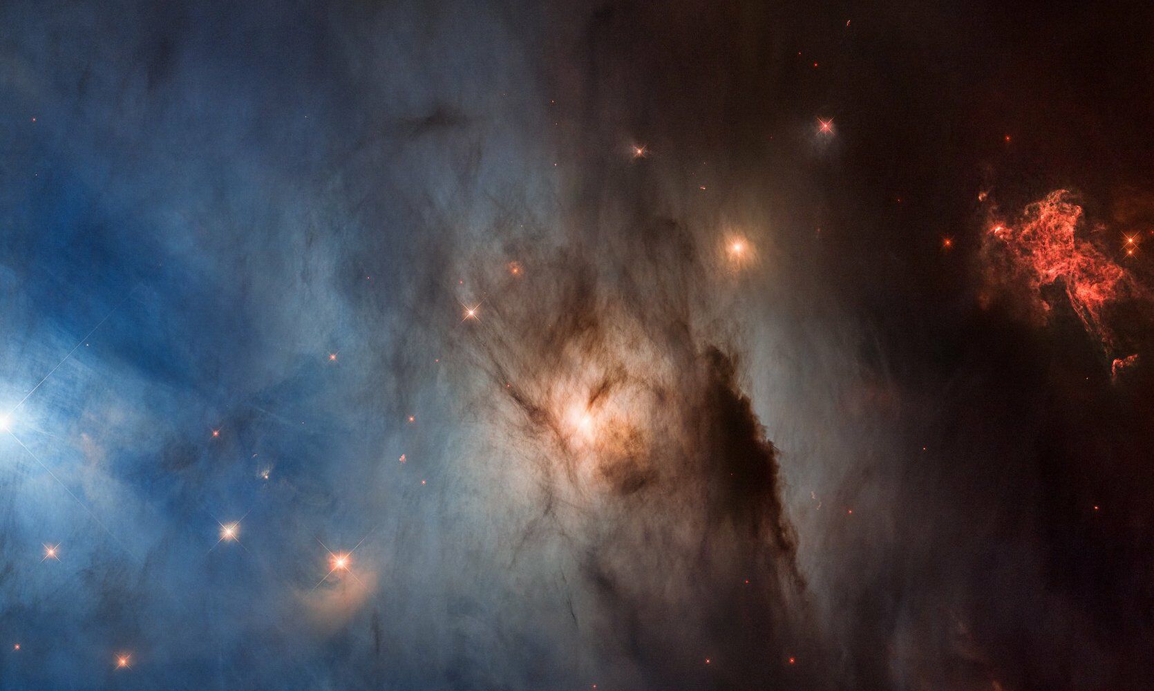 Hubble cumple 33 años con foto de caldero hirviendo de gas incandescente
