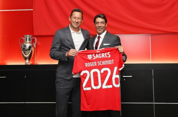Benfica renova com Roger Schmidt até 2026