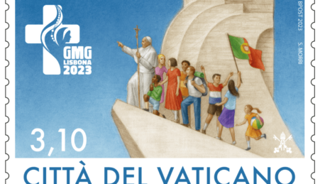 Selo comemorativo do Vaticano da Jornada Mundial da Juventude em Lisboa, em 2023.