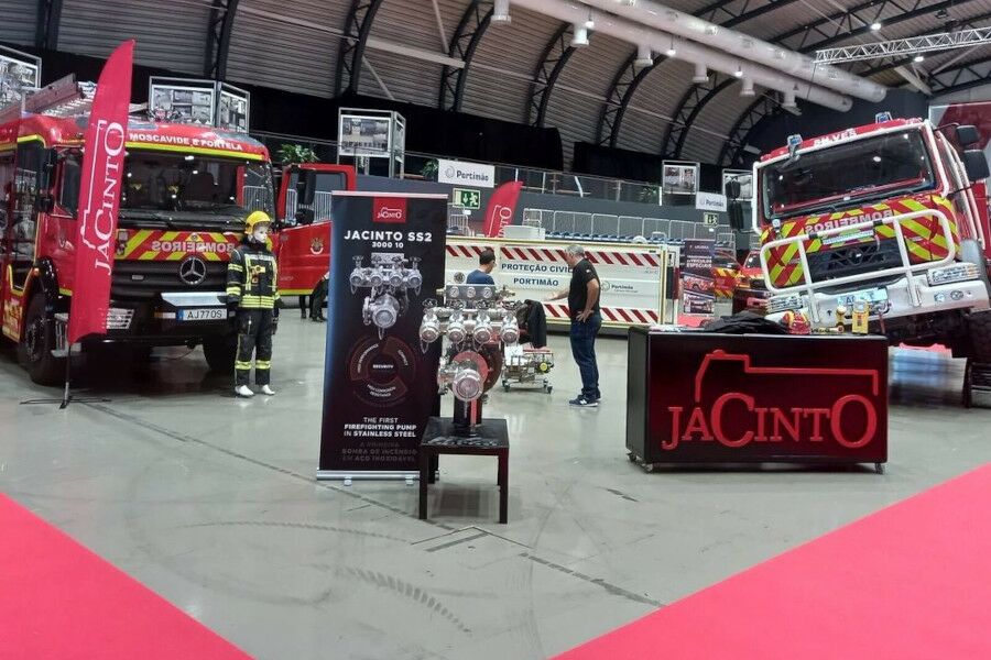 Jacinto é uma empresa familiar de Esmoriz em Ovar (Aveiro) que fabrica veículos de resgate e combate a incêndios.