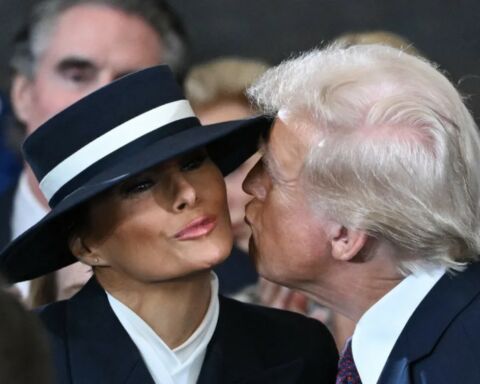 Chapéu de Melania Trump foi marcante na tomada de posse do novo presidente dos EUA, Donald Trump.